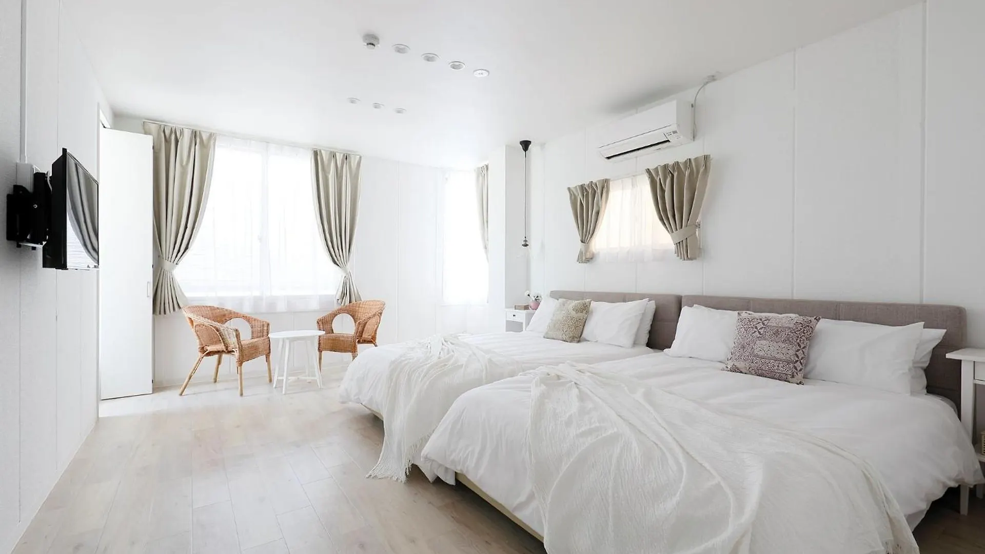 Bijou Suites Sorriso - Vacation Stay 7862 Osaka Lejlighed
